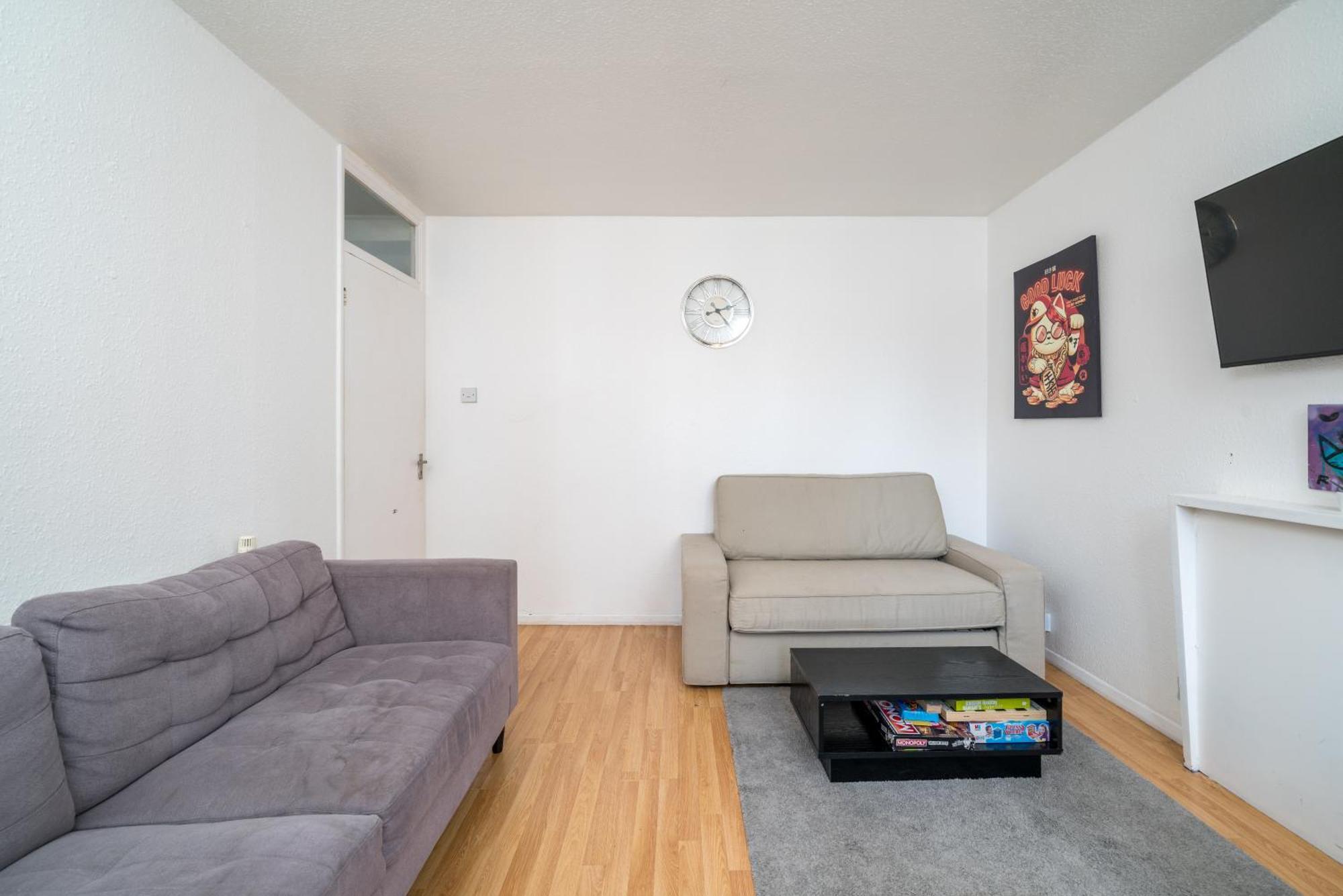 Spacious 1 Bed Flat In Dalston Лондон Екстер'єр фото